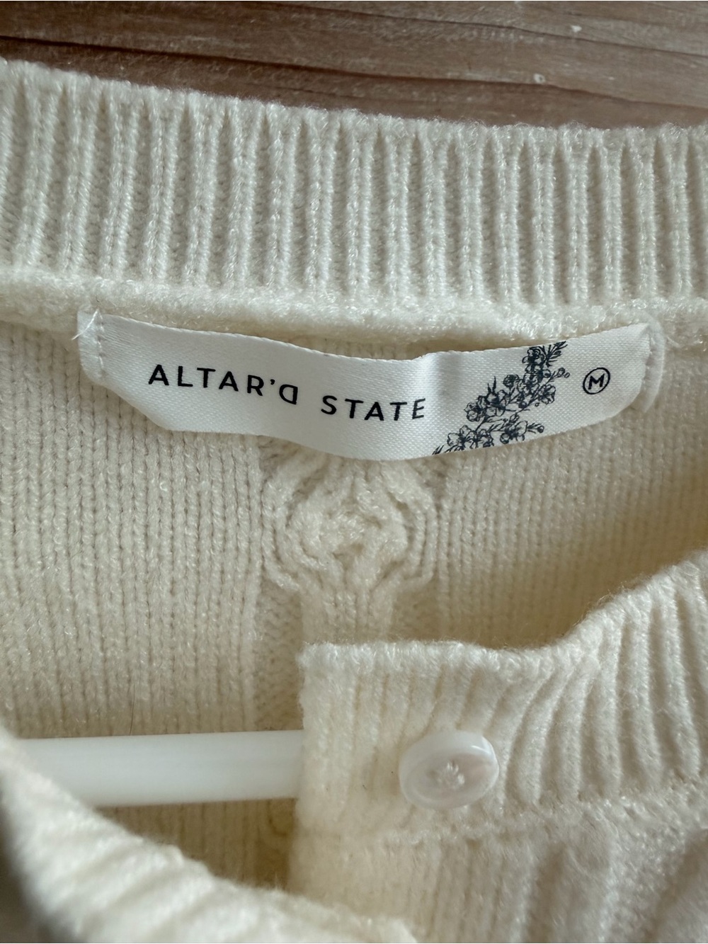 Altar'd State Cream Cable Knit Cropped Button Cardigan (Size Medium) - Picture 7 of 10